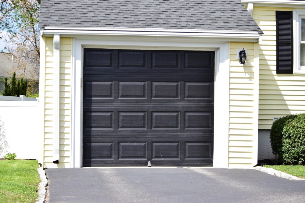 Features That A Garage Doors Should Have garrettsmarthome